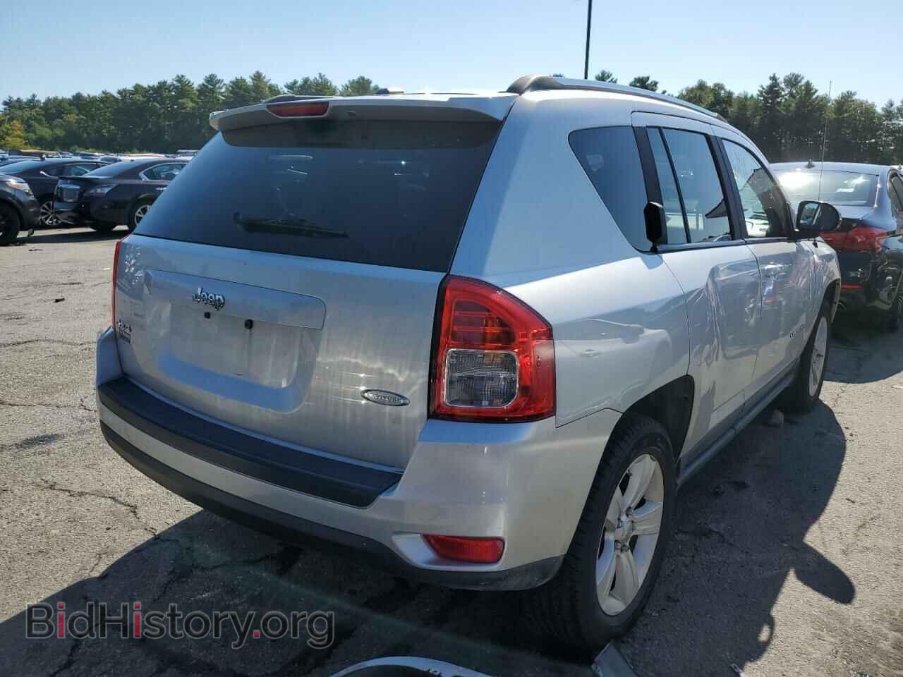 2011 JEEP COMPASS - VIN: 1J4NF1FB3BD201982 - Photo 4
