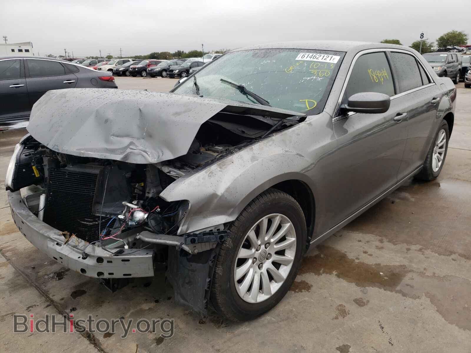 2012 CHRYSLER 300 - VIN: 2C3CCAAGXCH273733 - Фото 2