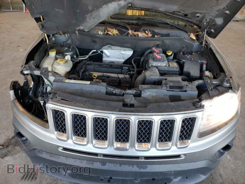 2012 Jeep COMPASS (VIN 1C4NJCBA4CD634242) — photo 7 of 10