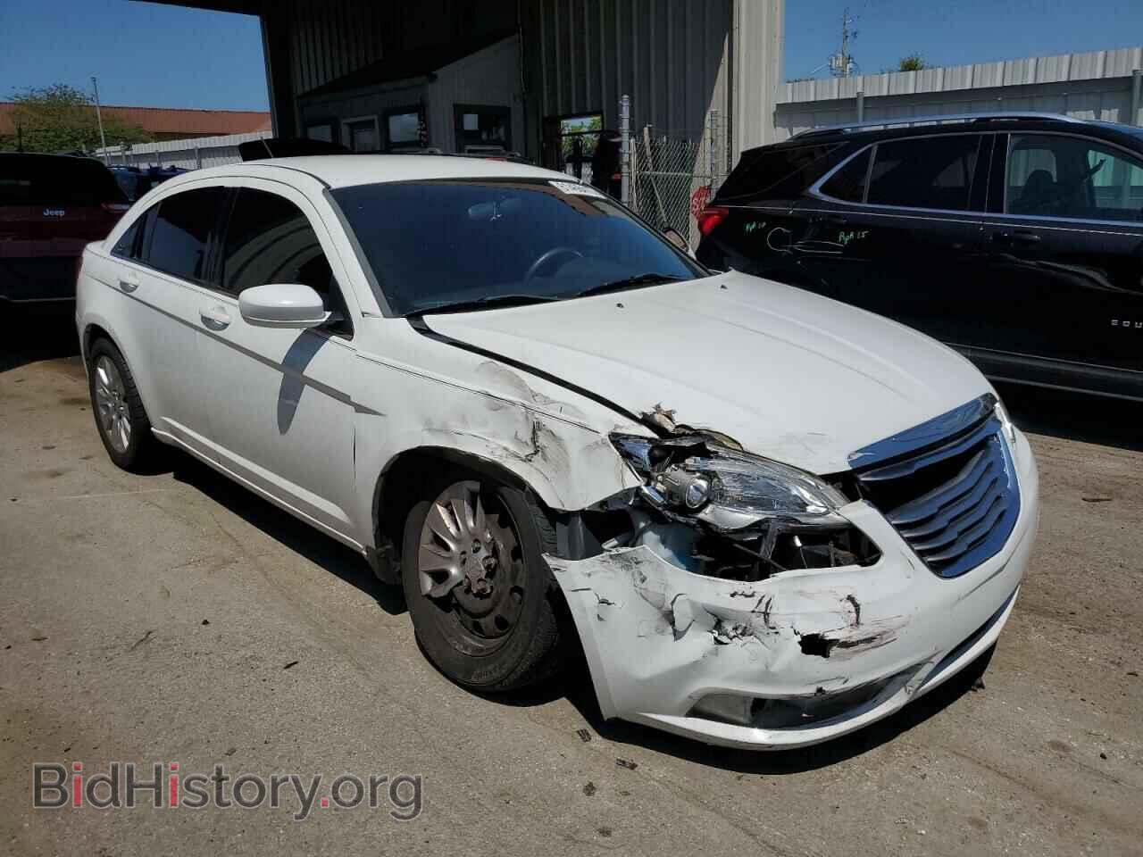 2014 CHRYSLER 200 - VIN: 1C3CCBAB9EN123729 - Photo 4