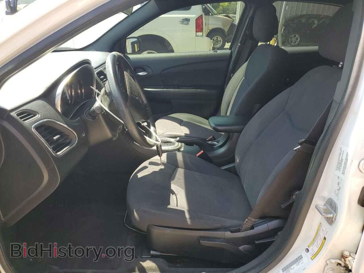 2014 CHRYSLER 200 - VIN: 1C3CCBAB9EN123729 - Photo 7