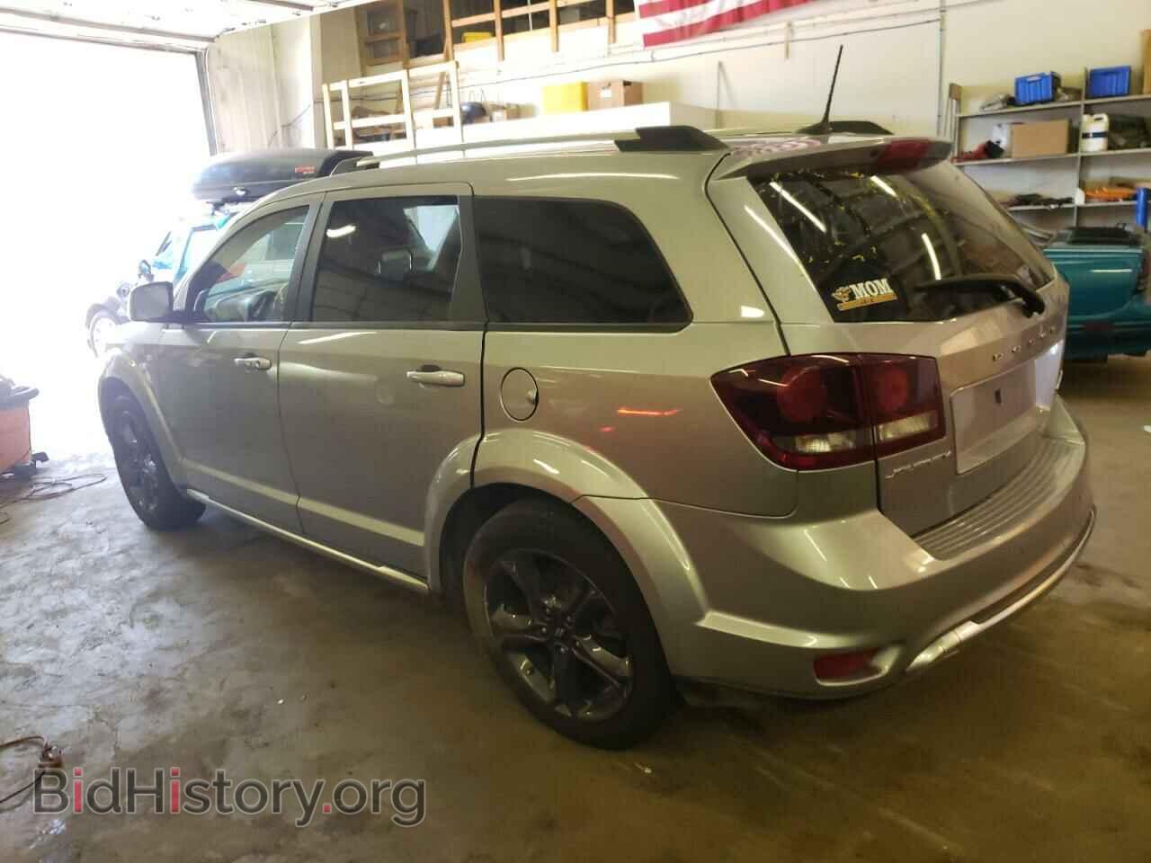 2020 DODGE JOURNEY - VIN: 3C4PDCGB9LT206551 - Фото 2