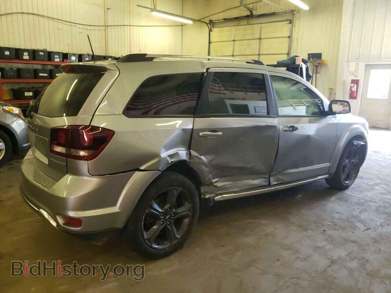 2020 DODGE JOURNEY - VIN: 3C4PDCGB9LT206551 - Фото 3