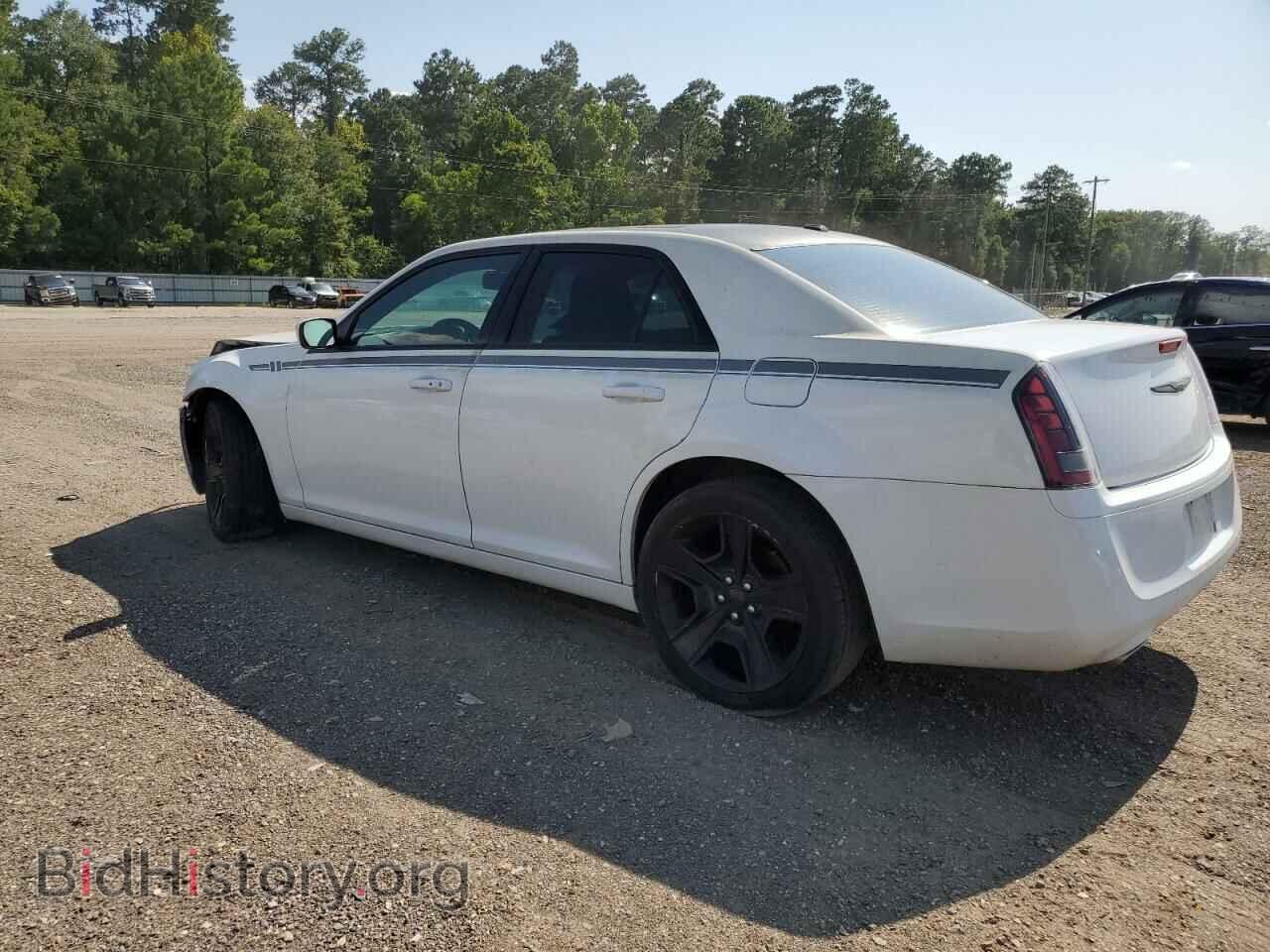 2014 CHRYSLER 300 - VIN: 2C3CCAGGXEH311875 - Фото 2