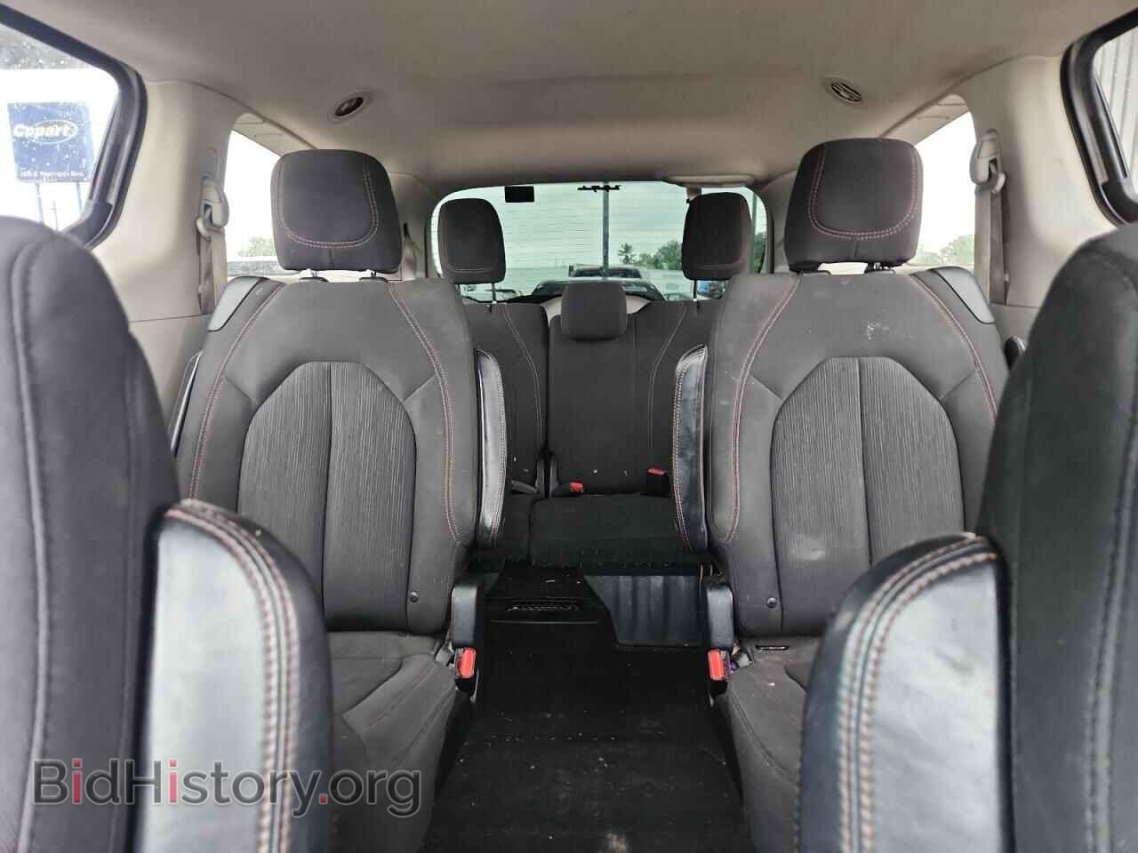 2018 CHRYSLER PACIFICA - VIN: 2C4RC1CGXJR305526 - Фото 10