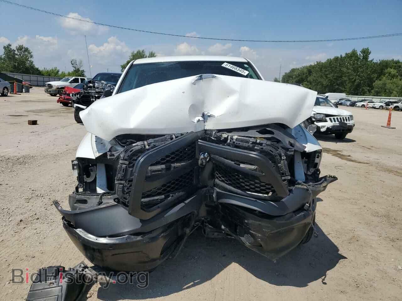 2017 RAM 1500 - VIN: 1C6RR7FG3HS653360 - Фото 5