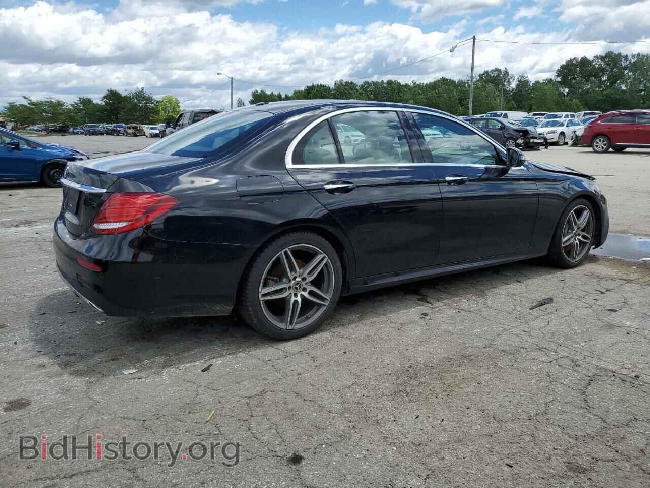 2018 MERCEDES-BENZ E-CLASS - VIN: WDDZF4JB1JA463599 - Фото 3