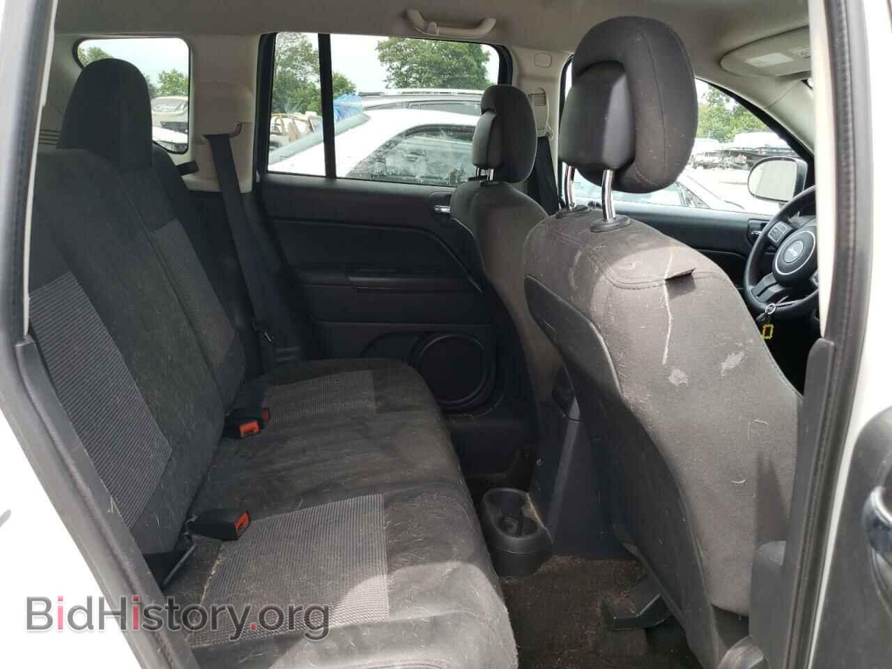 2014 JEEP COMPASS - VIN: 1C4NJDBB7ED567699 - Photo 10