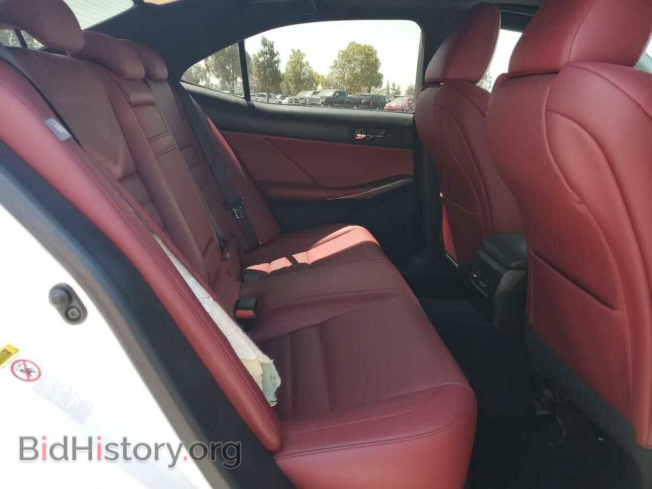 2014 LEXUS IS - VIN: JTHBE1D20E5011942 - Photo 10