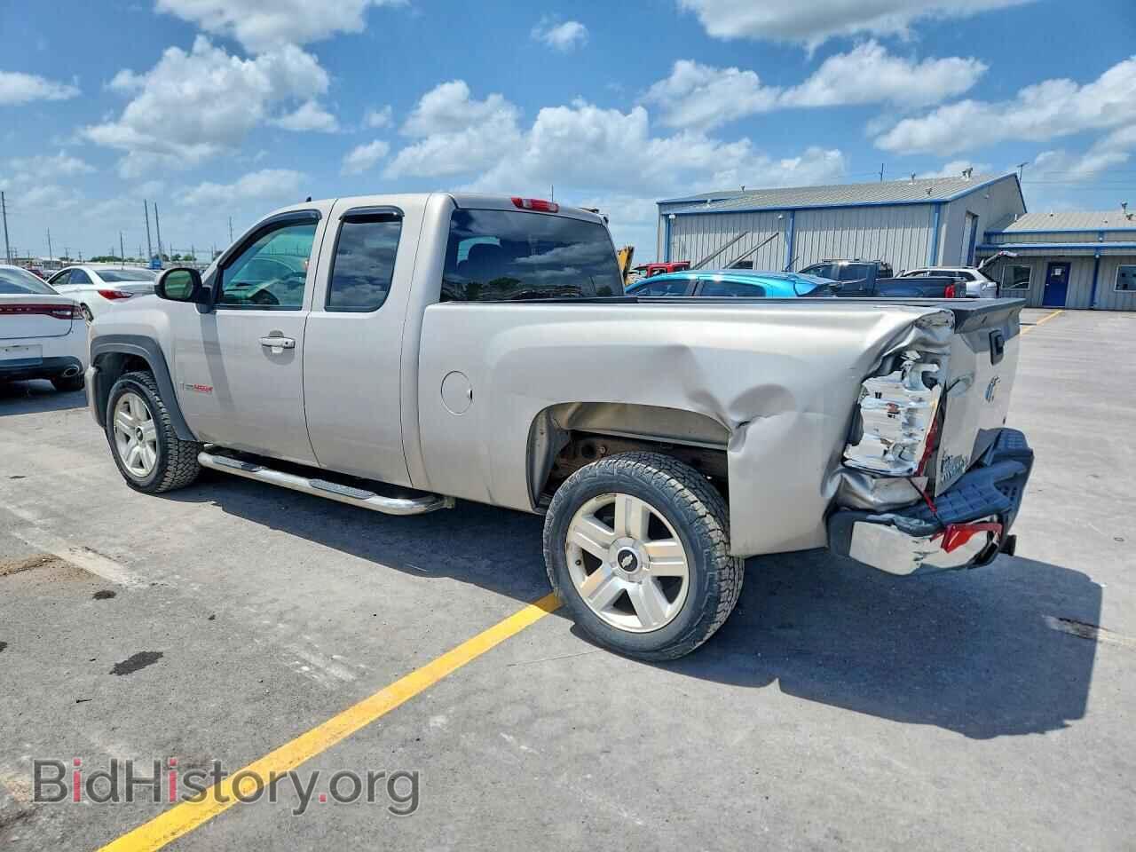 2007 CHEVROLET SILVERADO - VIN: 2GCEC19Y471542373 - Фото 2