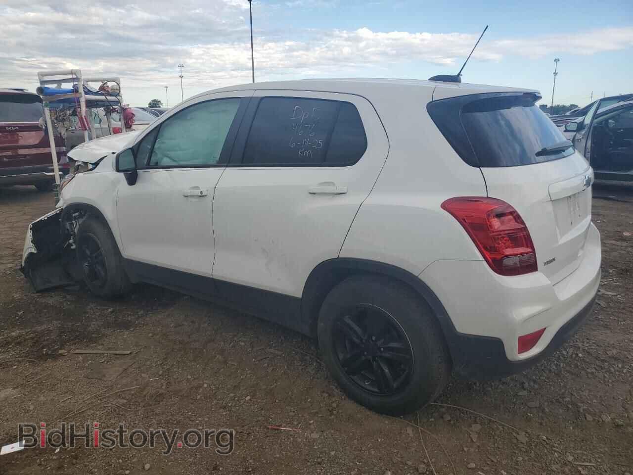 2020 CHEVROLET TRAX - VIN: KL7CJKSBXLB064976 - Фото 2