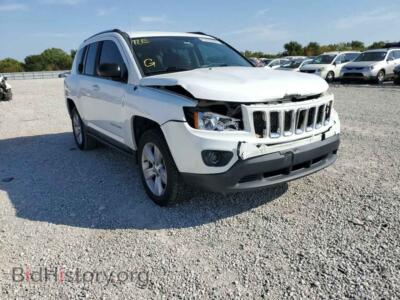 2011 Jeep COMPASS Compass SP, white — VIN 1J4NT1FA2BD241437, Copart