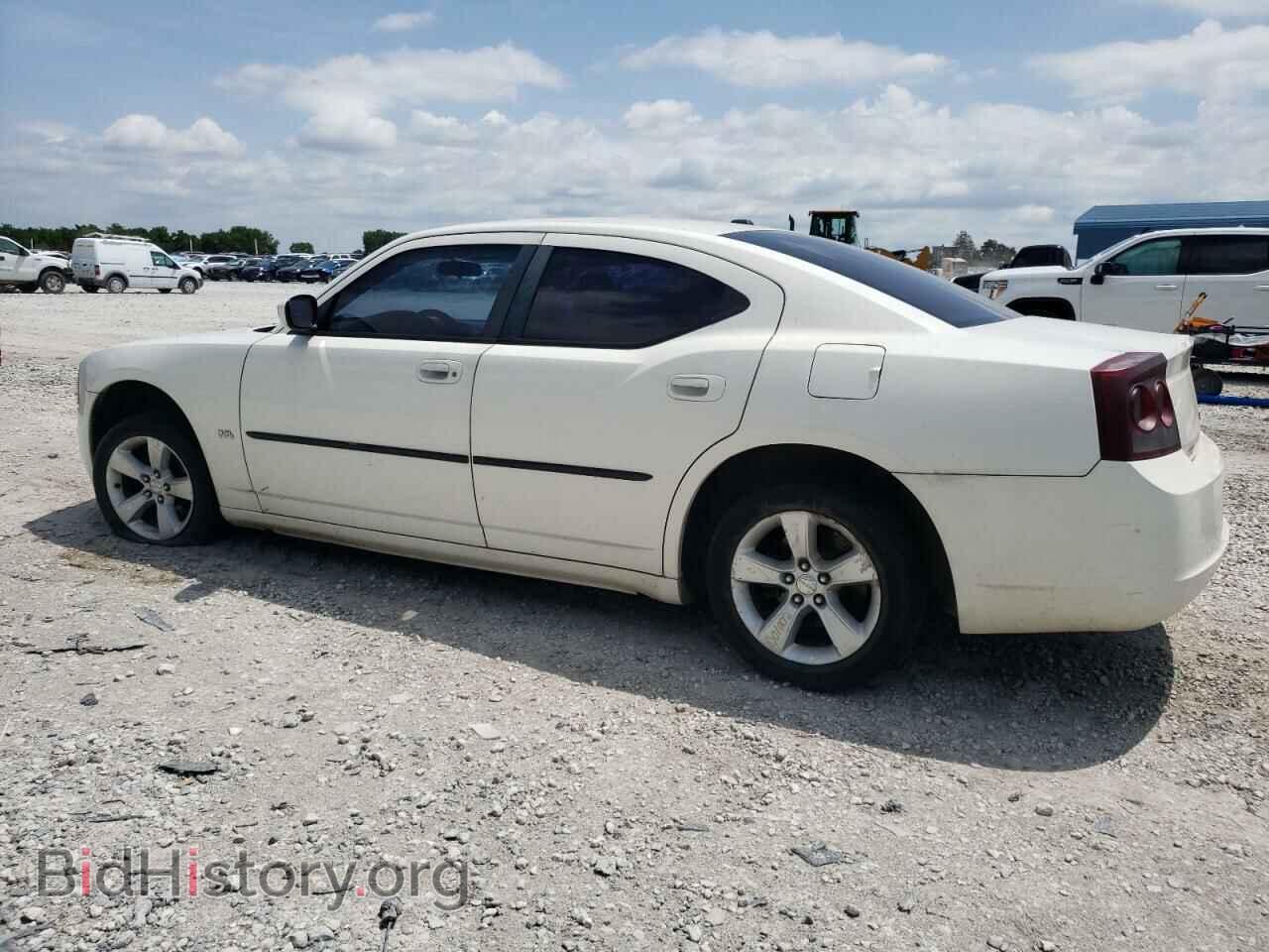 2010 DODGE CHARGER - VIN: 2B3CA3CV4AH218301 - Фото 2