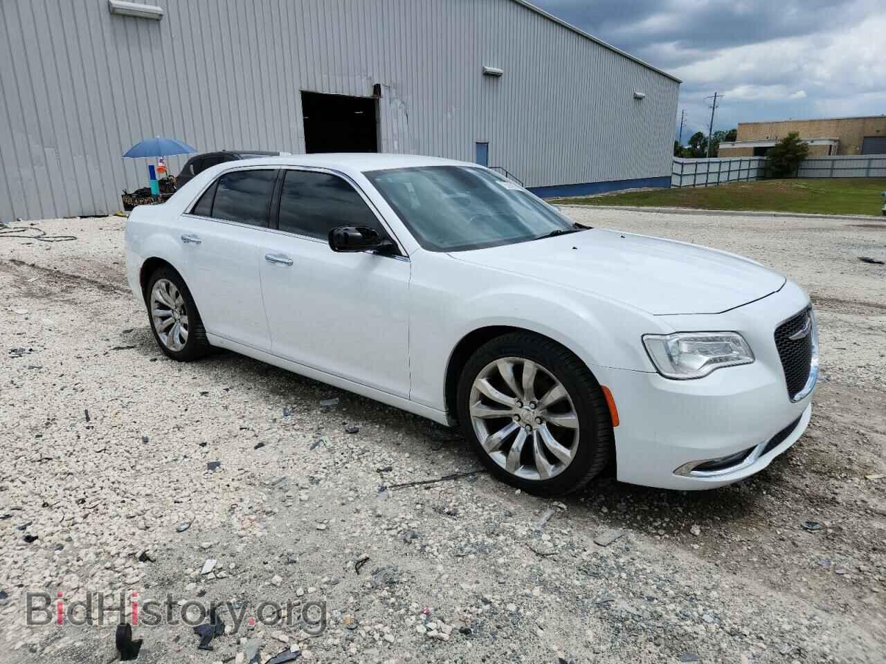 2019 CHRYSLER 300 - VIN: 2C3CCAEG2KH528741 - Фото 4