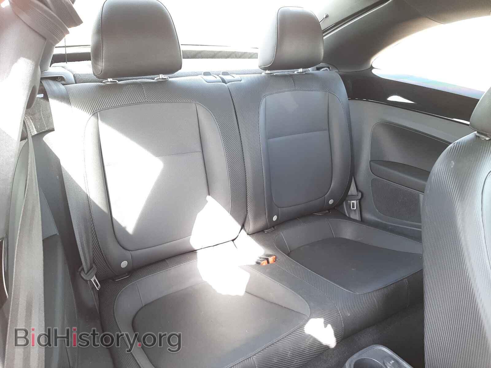 2012 VOLKSWAGEN BEETLE - VIN: 3VWJP7AT1CM623627 - Фото 6