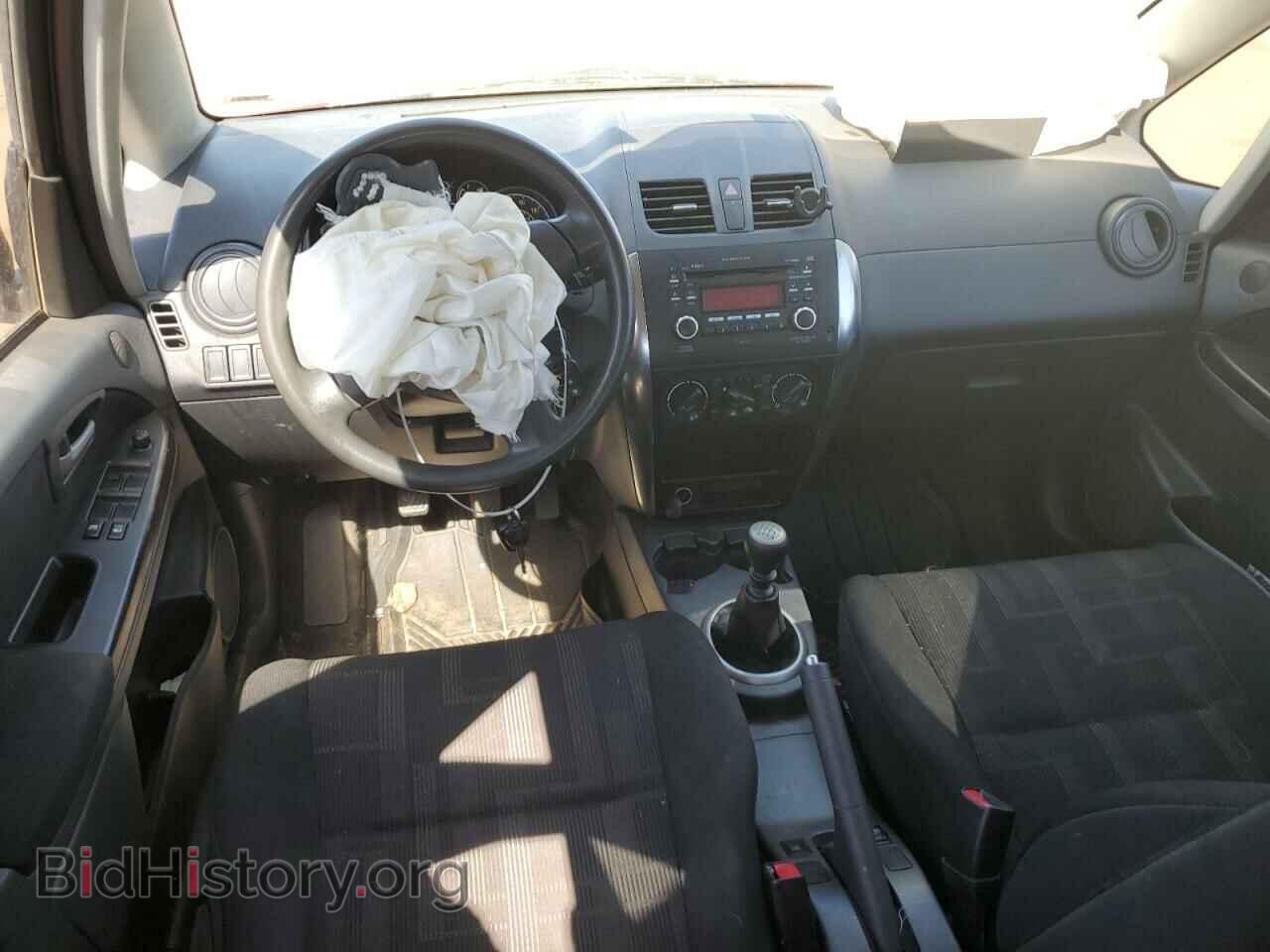 2010 SUZUKI SX4 - VIN: JS2YB5A30A6310902 - Фото 8
