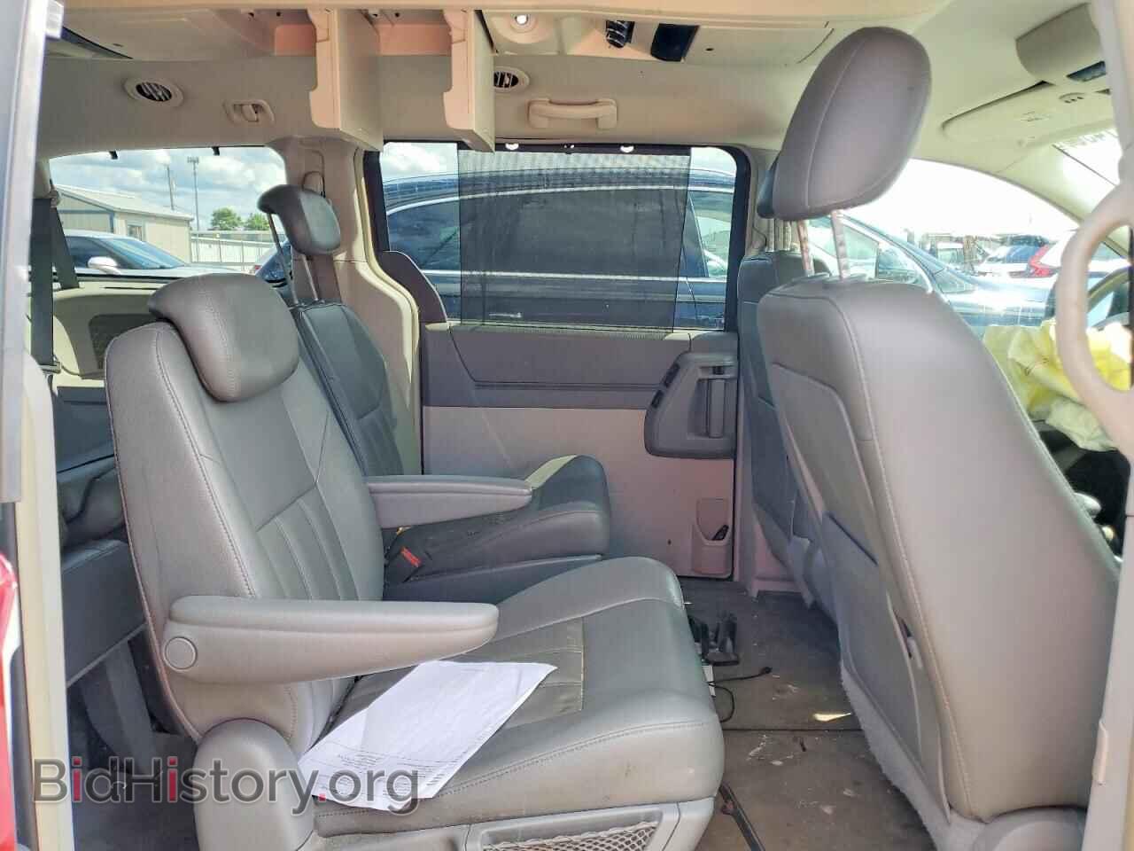 2008 CHRYSLER MINIVAN - VIN: 2A8HR54P48R803434 - Фото 11