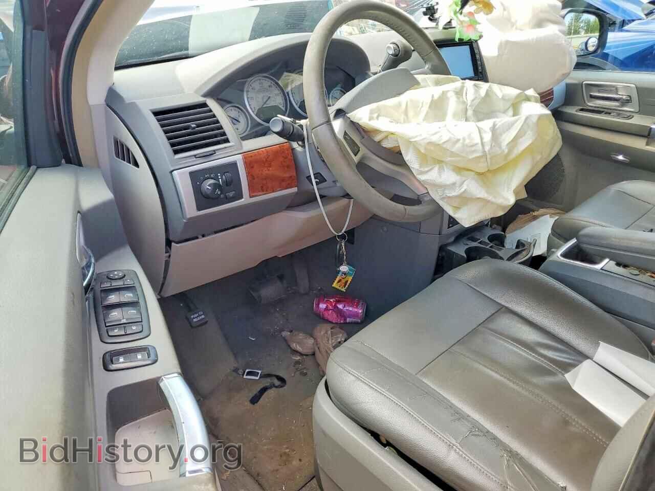 2008 CHRYSLER MINIVAN - VIN: 2A8HR54P48R803434 - Фото 8
