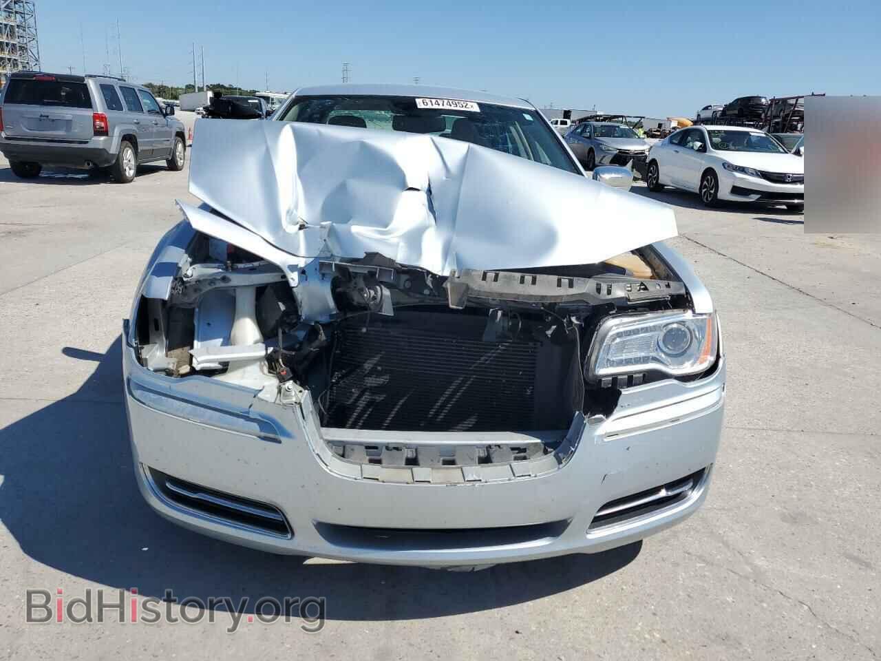 2013 CHRYSLER 300 - VIN: 2C3CCAAG9DH709702 - Фото 9