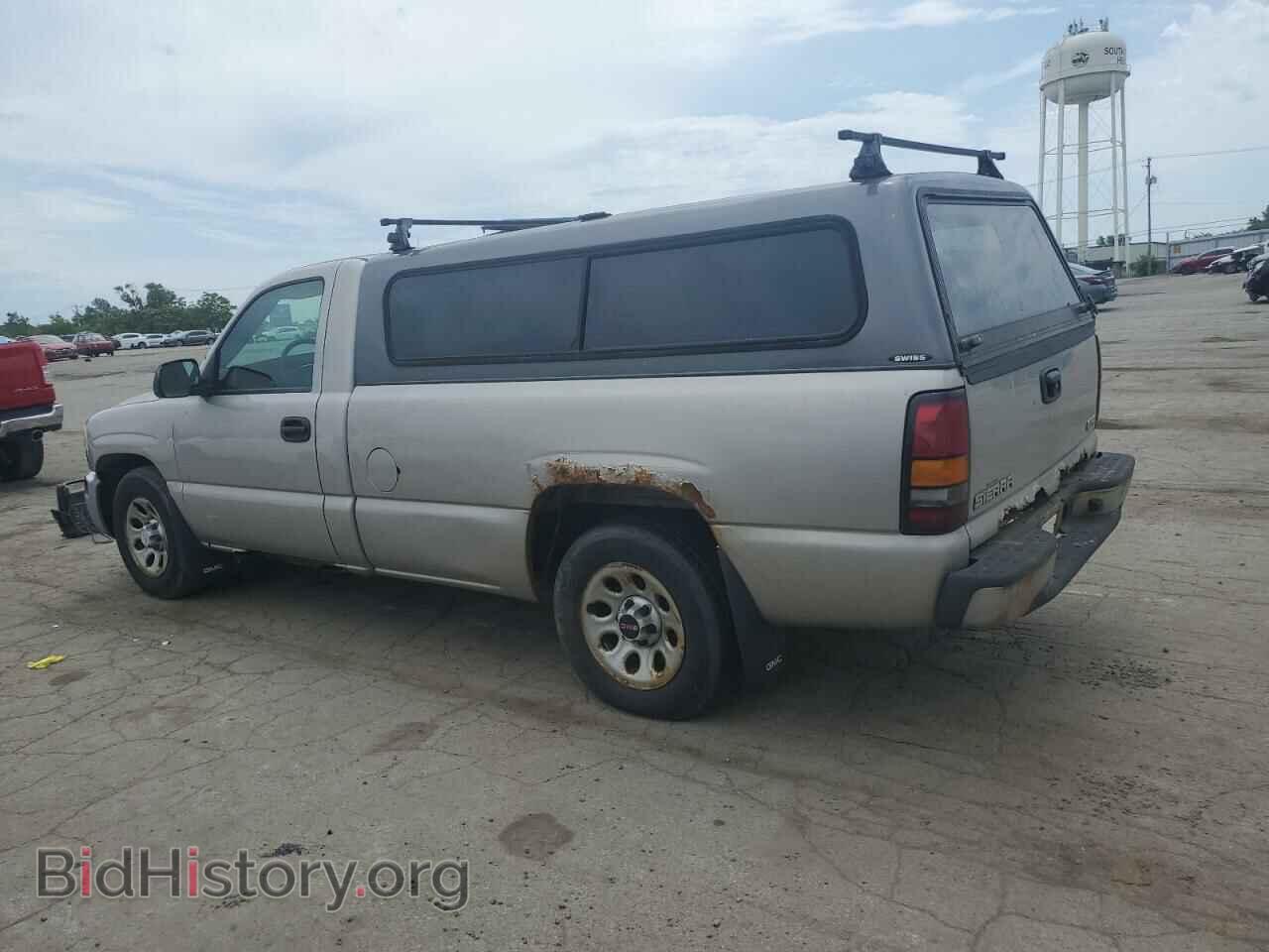 2005 GMC SIERRA - VIN: 1GTEC14X25Z203369 - Фото 2