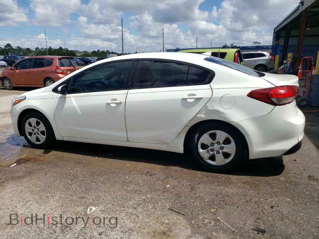 2017 KIA FORTE - VIN: 3KPFK4A74HE114741 - Фото 2