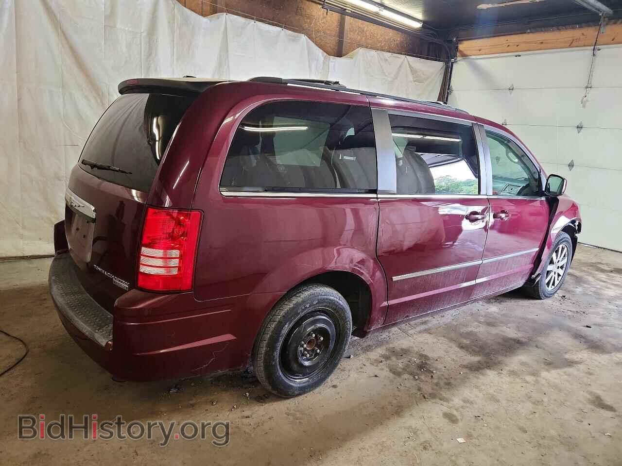2009 CHRYSLER MINIVAN - VIN: 2A8HR54199R647260 - Фото 3