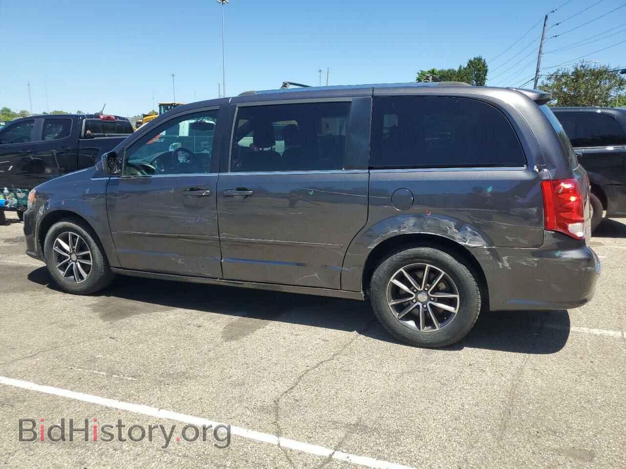 2017 DODGE CARAVAN - VIN: 2C4RDGCG7HR589241 - Photo 2