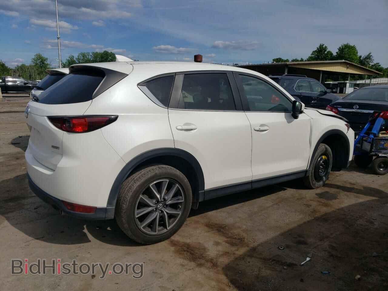 2018 MAZDA CX-5 - VIN: JM3KFBCM0J0470362 - Photo 3