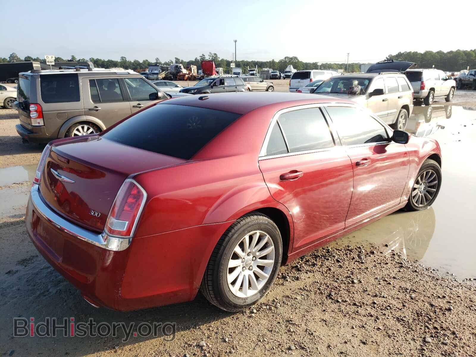 2014 CHRYSLER 300 - VIN: 2C3CCAAG5EH179259 - Фото 4