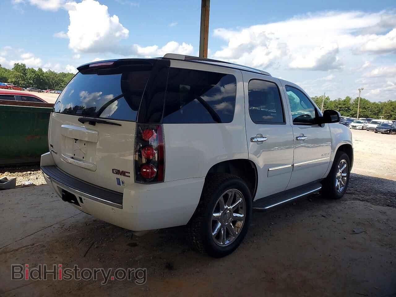 2011 GMC YUKON - VIN: 1GKS2EEF0BR392879 - Photo 3