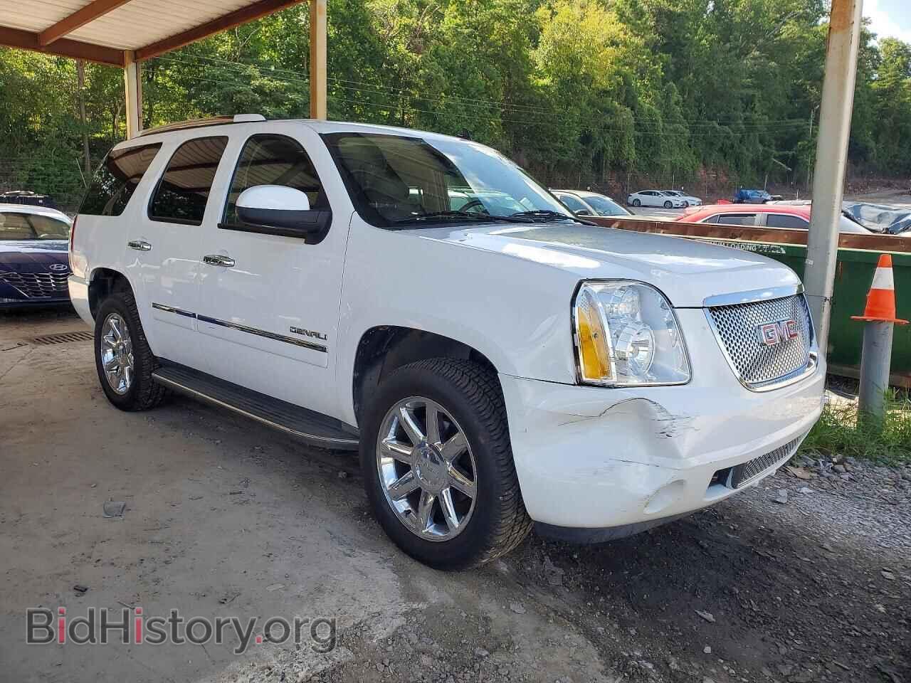 2011 GMC YUKON - VIN: 1GKS2EEF0BR392879 - Photo 4
