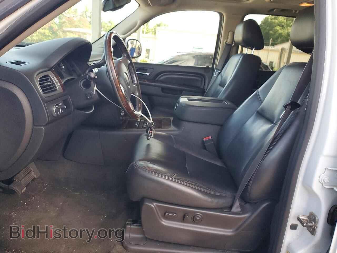 2011 GMC YUKON - VIN: 1GKS2EEF0BR392879 - Photo 7