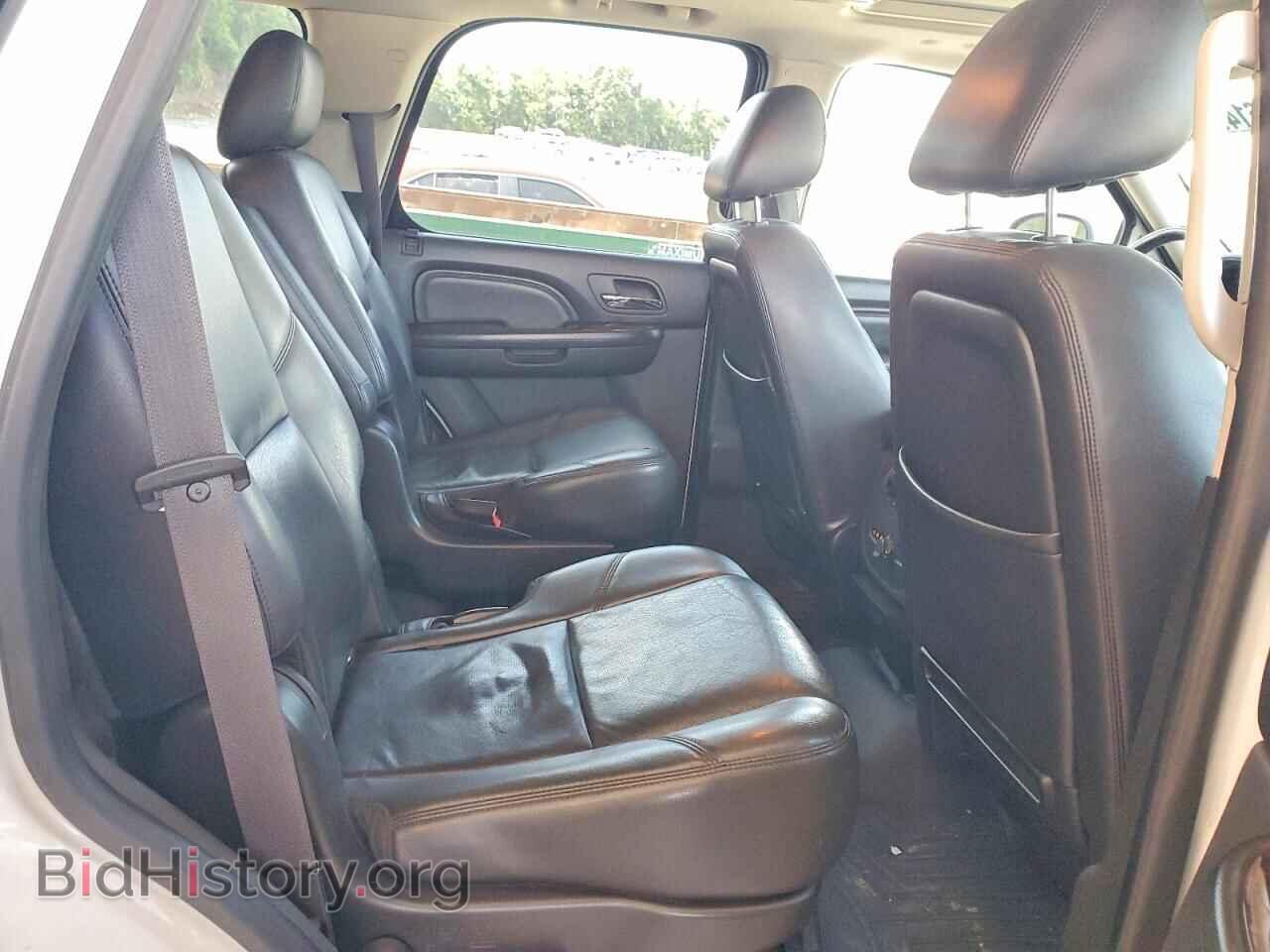 2011 GMC YUKON - VIN: 1GKS2EEF0BR392879 - Photo 10