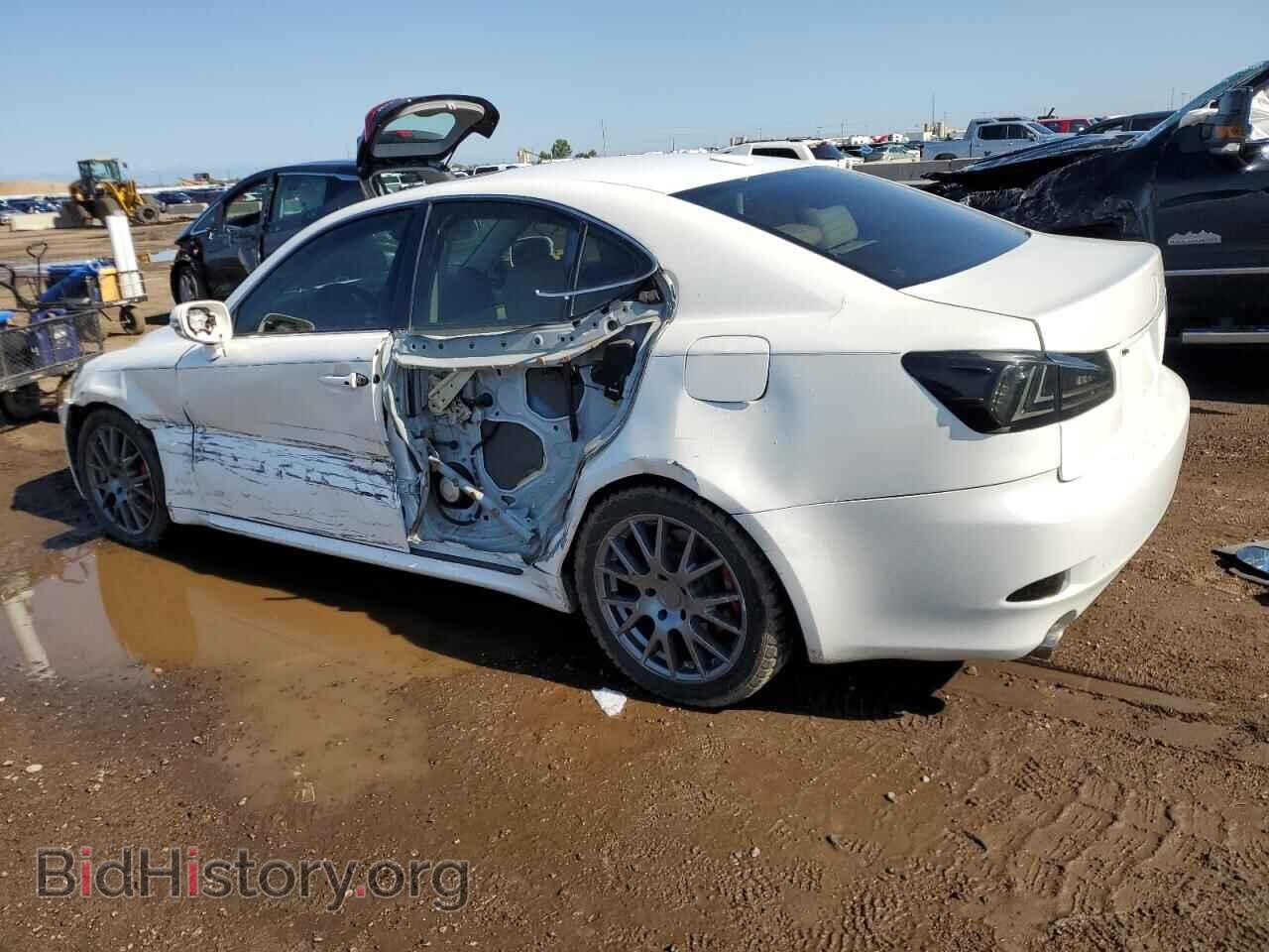 2011 LEXUS IS - VIN: JTHCE5C20B5000416 - Фото 2