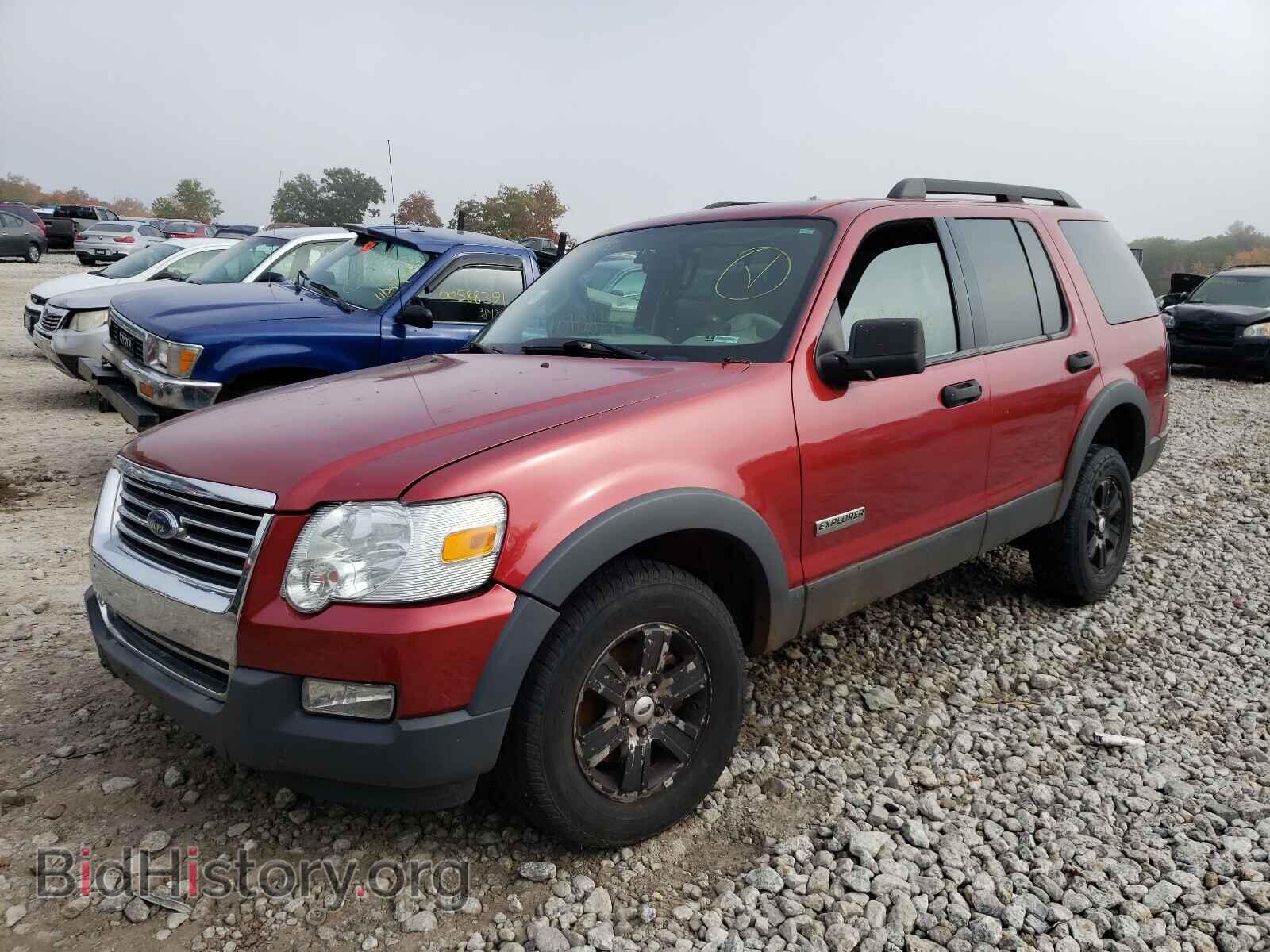 2006 FORD EXPLORER - VIN: 1FMEU73E36ZA23878 - Фото 2