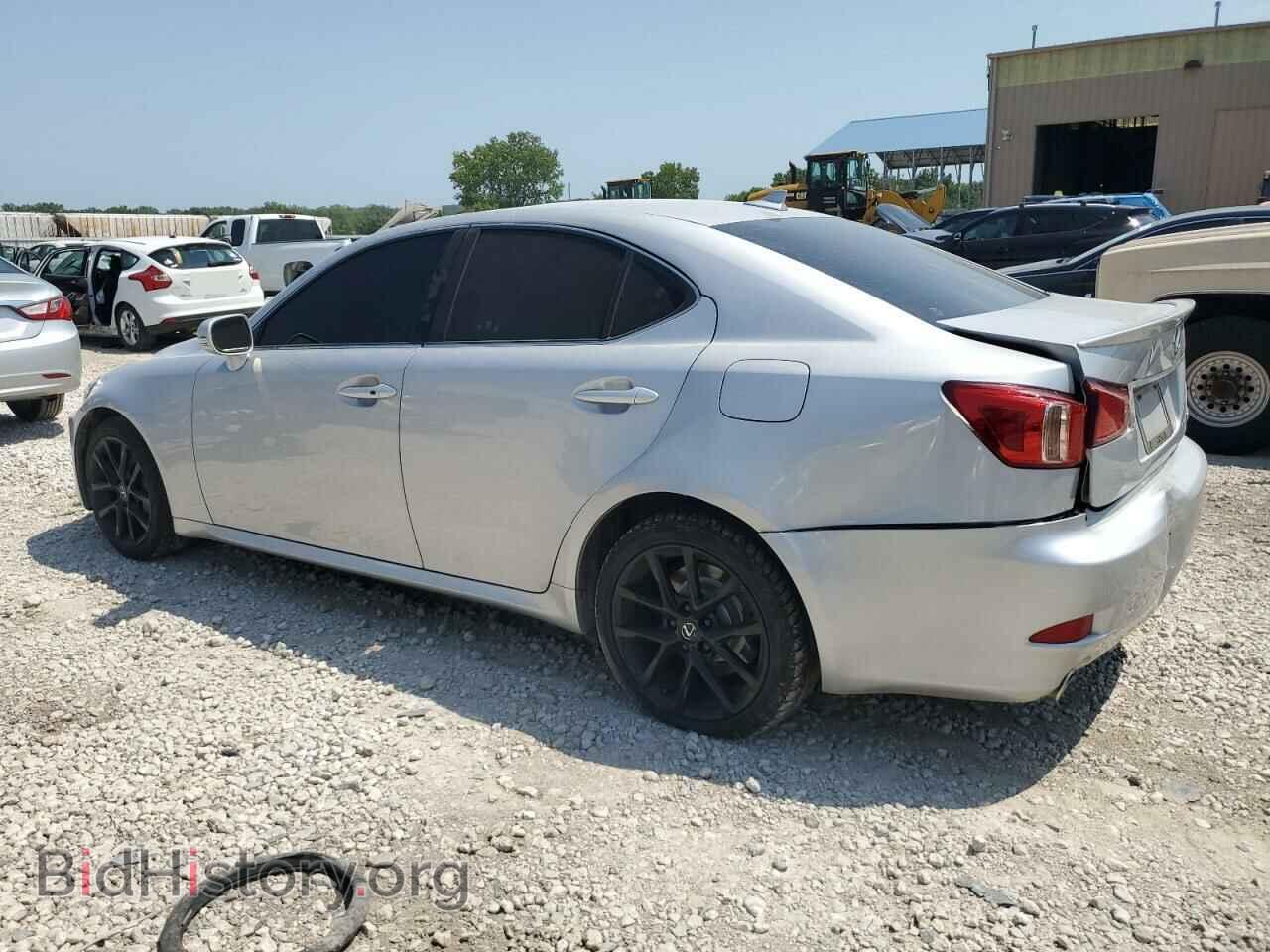 2012 LEXUS IS - VIN: JTHCE5C28C5002934 - Фото 2