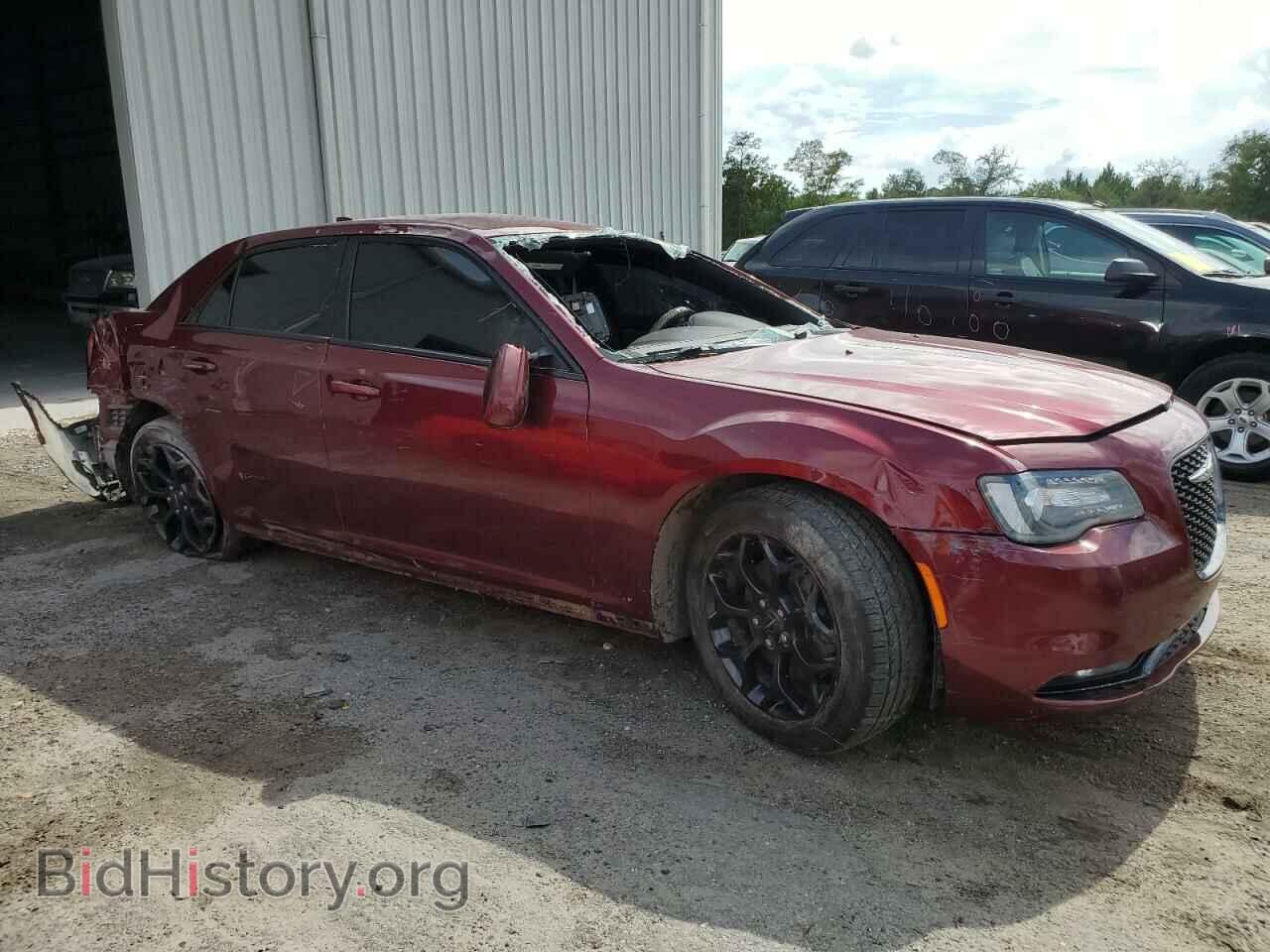 2019 CHRYSLER 300 - VIN: 2C3CCAGG0KH651595 - Фото 4