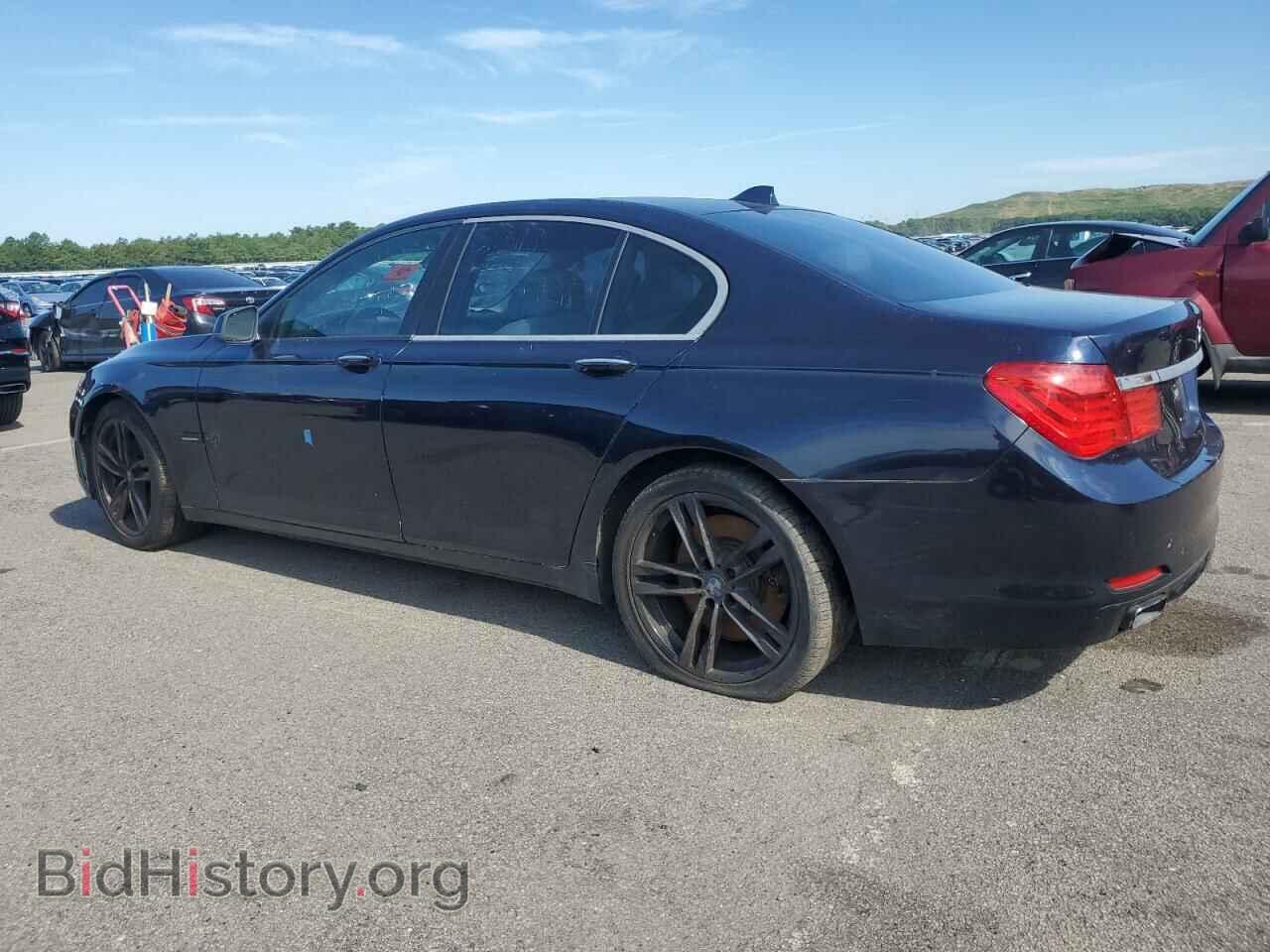 2012 BMW 7 SERIES - VIN: WBAKC6C50CC396196 - Фото 2