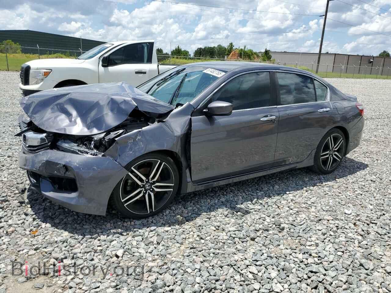 Photo 1HGCR2F55HA207301 - HONDA ACCORD 2017
