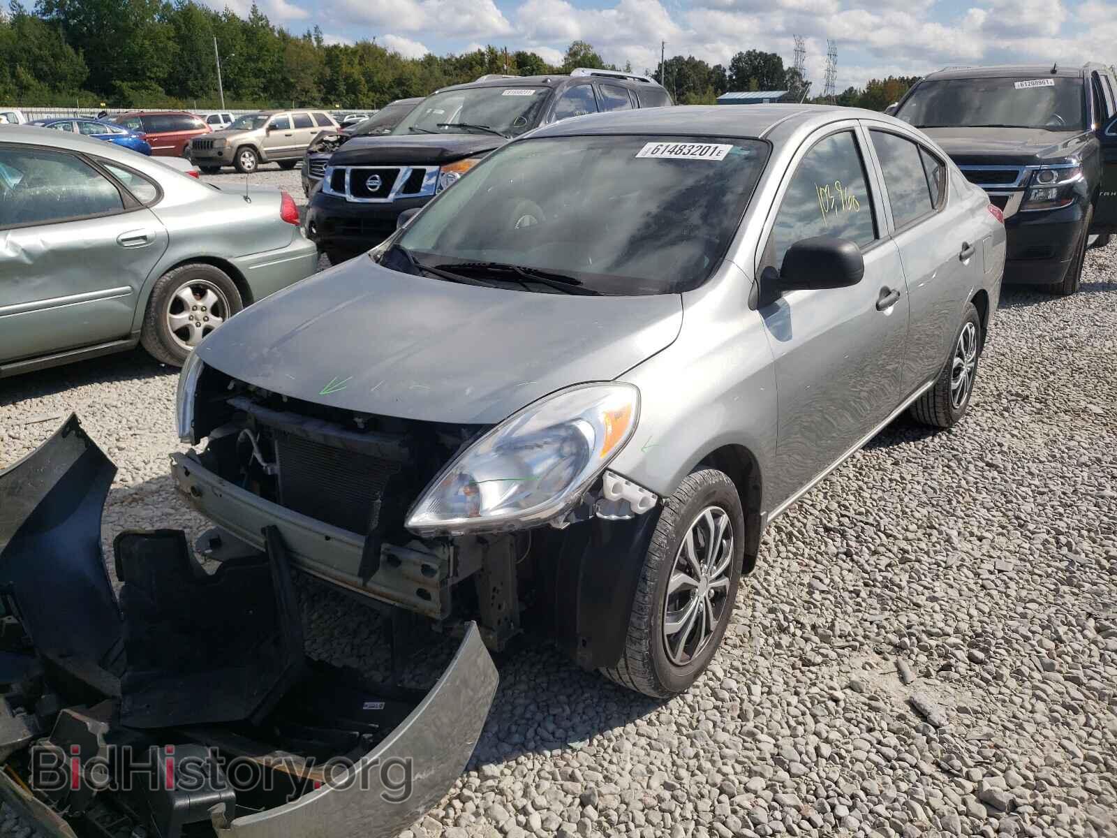 2013 NISSAN VERSA - VIN: 3N1CN7AP8DL865183 - Фото 2