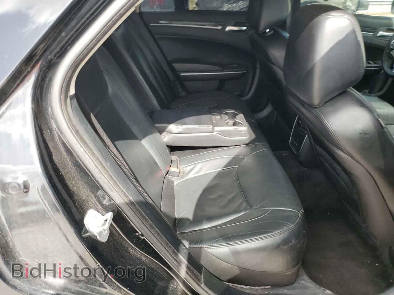 2016 CHRYSLER 300 - VIN: 2C3CCAAGXGH135485 - Фото 10