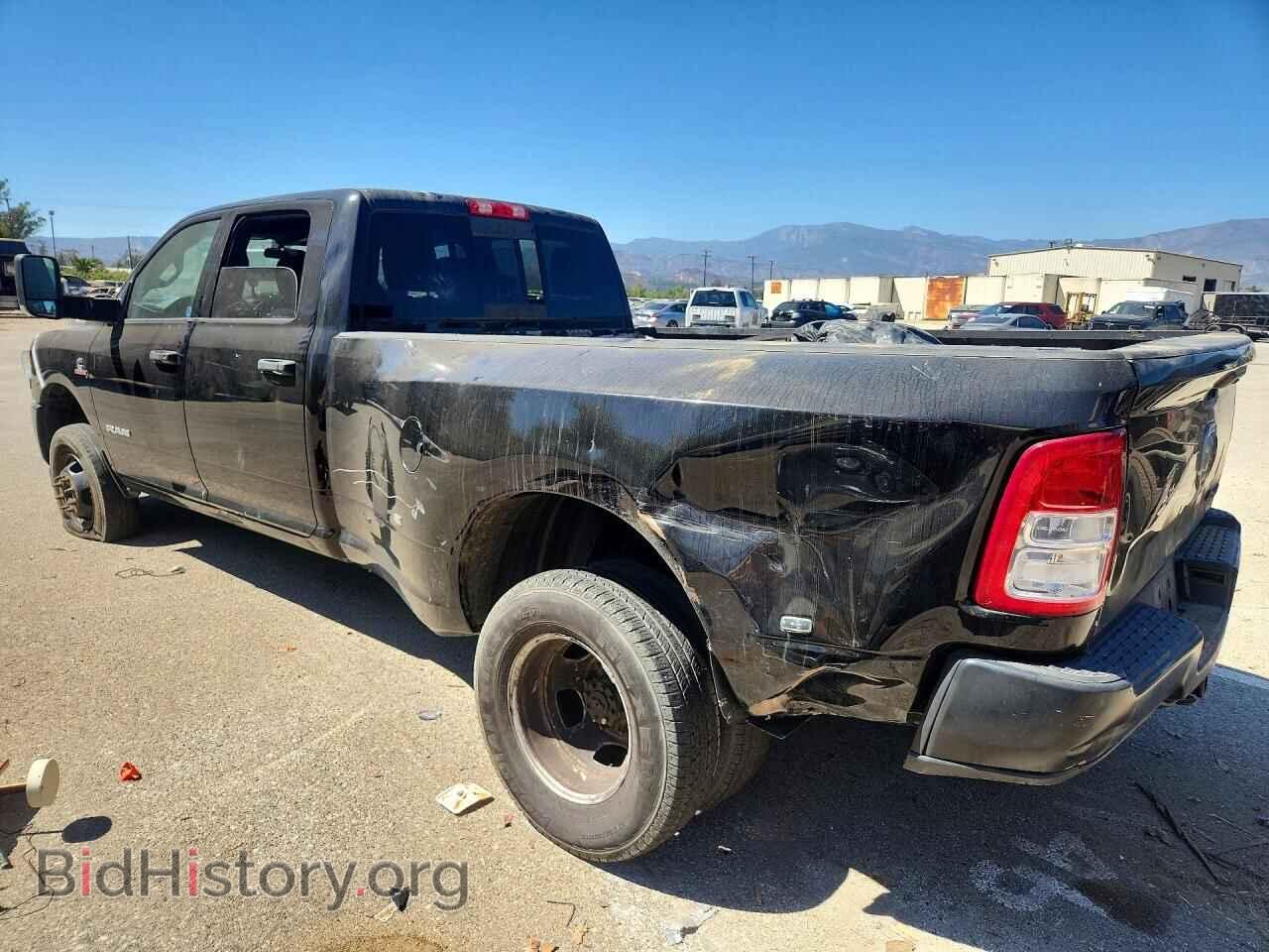 2021 RAM 3500 - VIN: 3C63RRGL7MG505100 - Photo 2