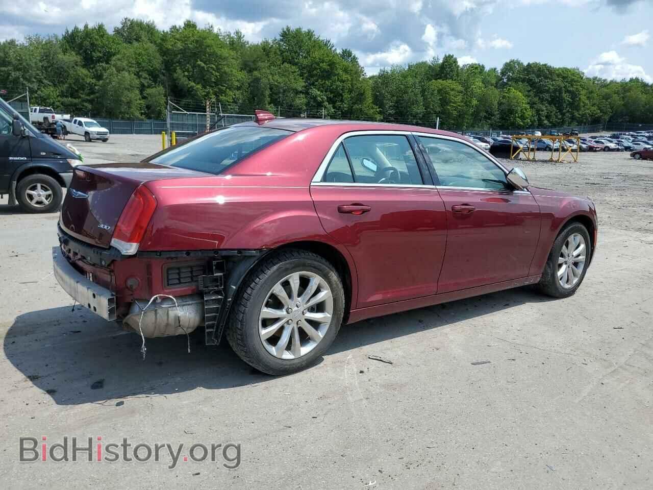 2017 CHRYSLER 300 - VIN: 2C3CCARG4HH591844 - Фото 3