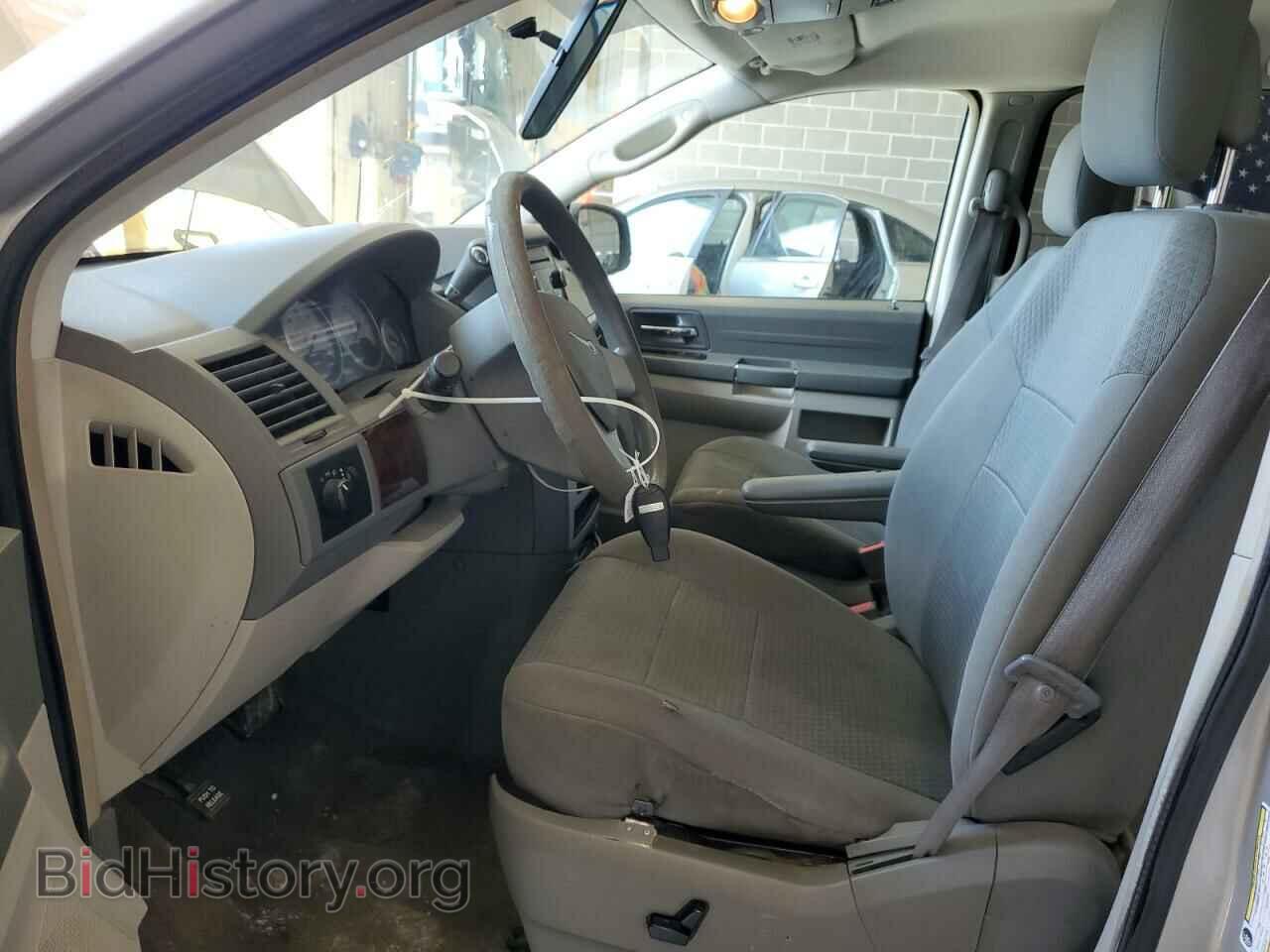 2010 CHRYSLER MINIVAN - VIN: 2A4RR2D10AR386027 - Фото 7
