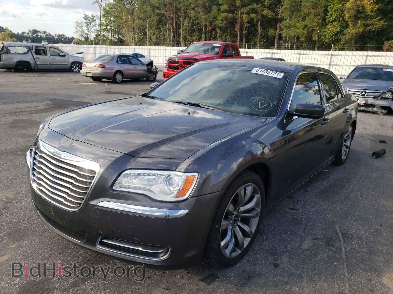 2014 CHRYSLER 300 - VIN: 2C3CCAAG9EH355665 - Фото 2