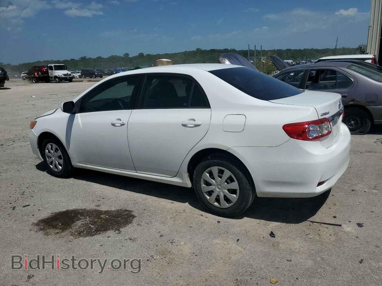 2011 TOYOTA COROLLA - VIN: 2T1BU4EE5BC622949 - Photo 2