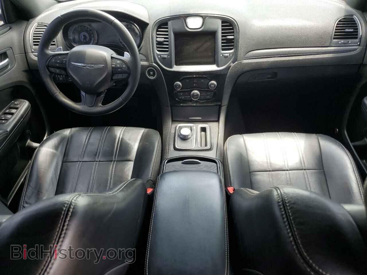 2016 CHRYSLER 300 - VIN: 2C3CCAGG3GH262358 - Фото 8