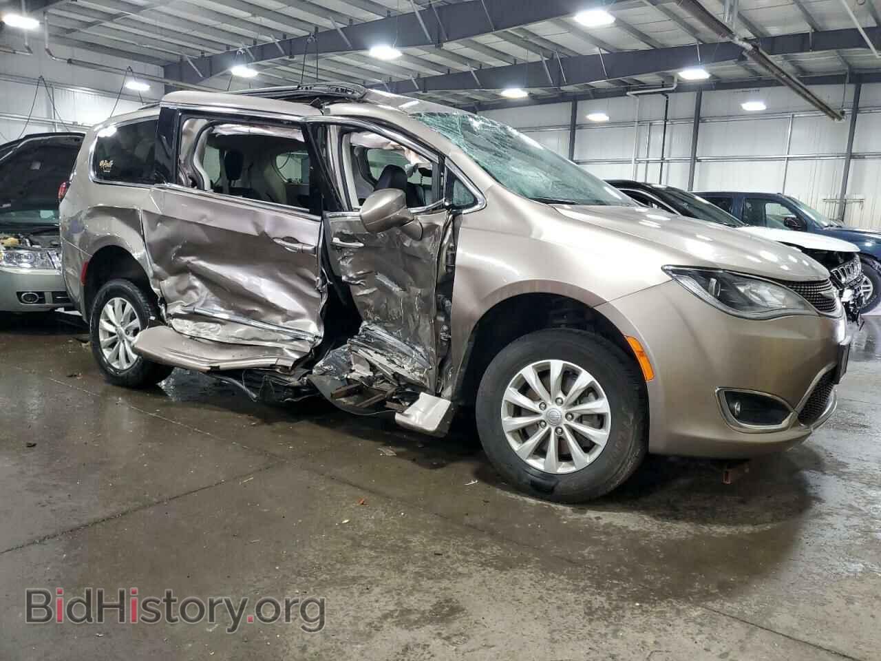 2017 CHRYSLER PACIFICA - VIN: 2C4RC1BG2HR536237 - Фото 4