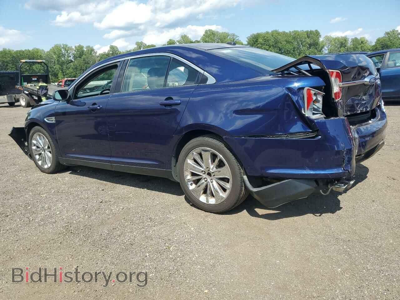 2011 FORD TAURUS - VIN: 1FAHP2FW4BG135889 - Фото 2