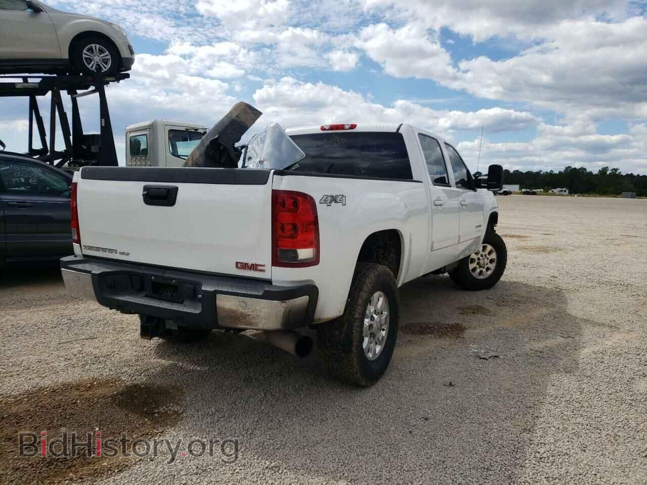 2011 GMC SIERRA - VIN: 1GT121C82BF141478 - Фото 4